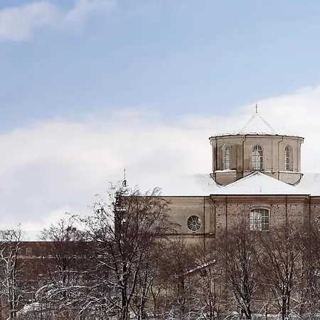 Santuario Di شقة فندقية